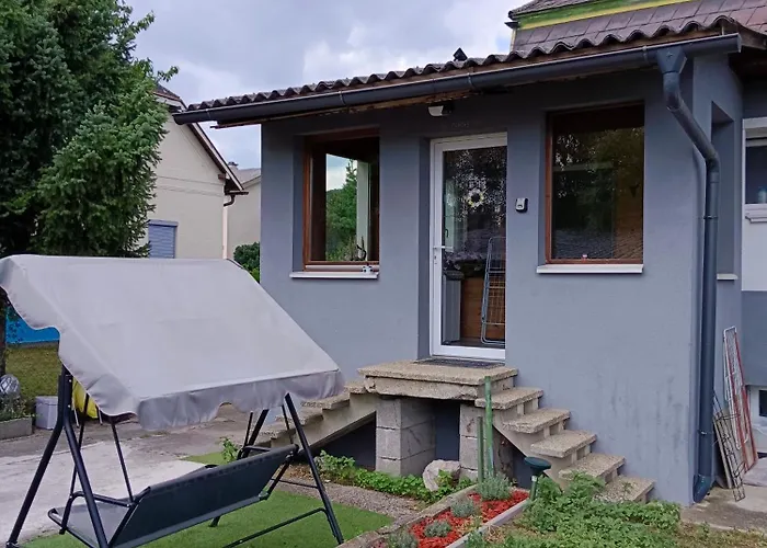 Apartamento Einfamilienhaus In Ruhiger Lage Sankt Poelten